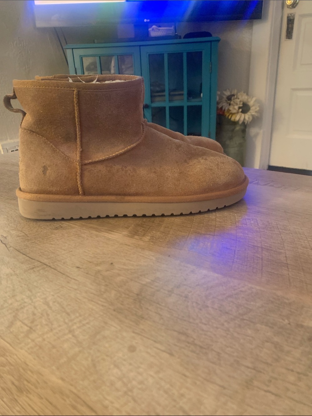 Koolaburra Women’s short boots size 9